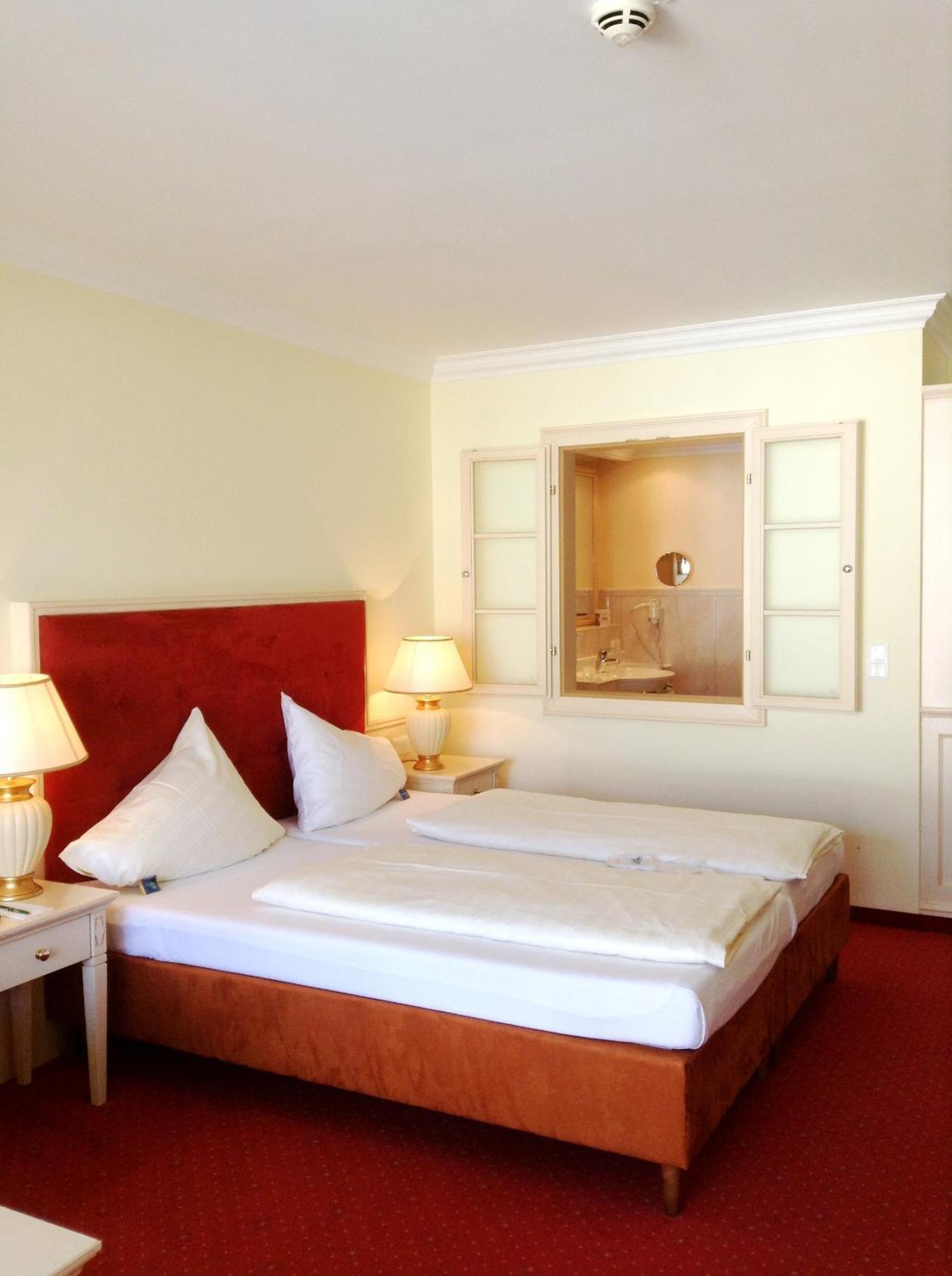 Parkhotel Bad Schallerbach Zewnętrze zdjęcie