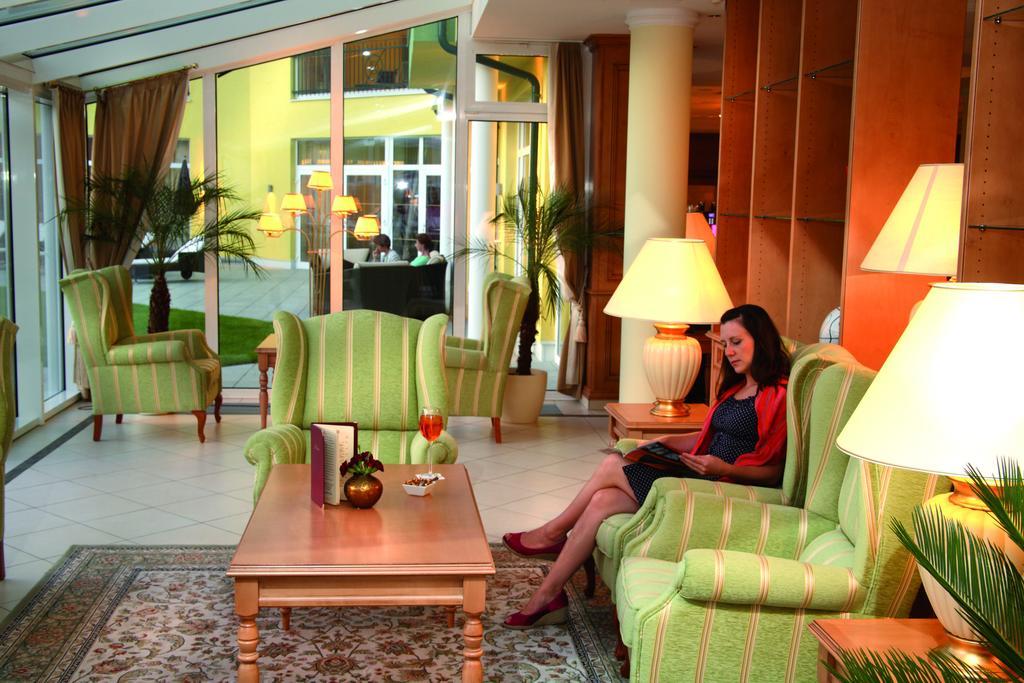 Parkhotel Bad Schallerbach Zewnętrze zdjęcie